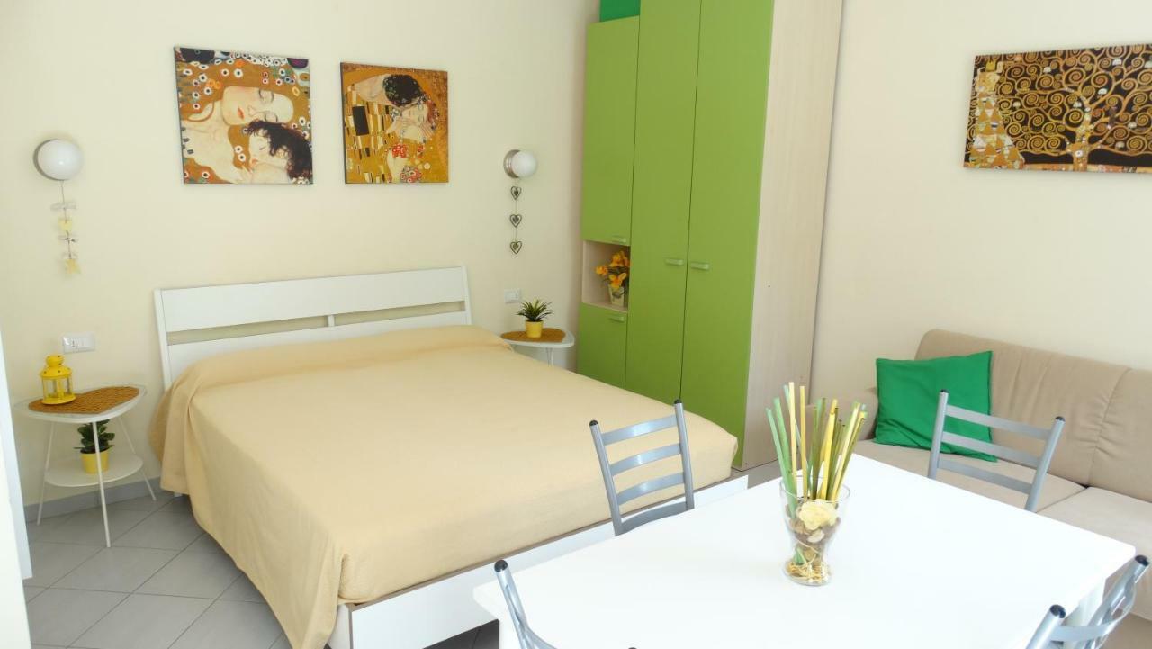 Lusso Accessibile E Servizi Lerici Exterior foto