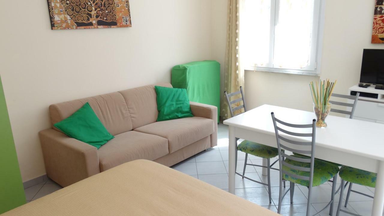 Lusso Accessibile E Servizi Lerici Exterior foto